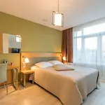 Port Hotel