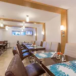 Hotel Port 3*